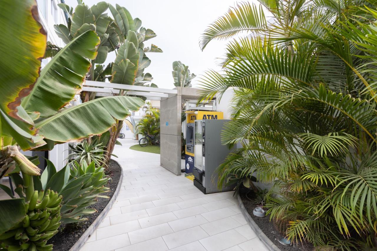 Home2Book Hola Rolls Corralejo Center ภายนอก รูปภาพ