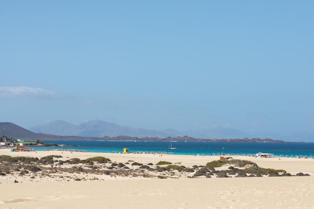 Home2Book Hola Rolls Corralejo Center ภายนอก รูปภาพ