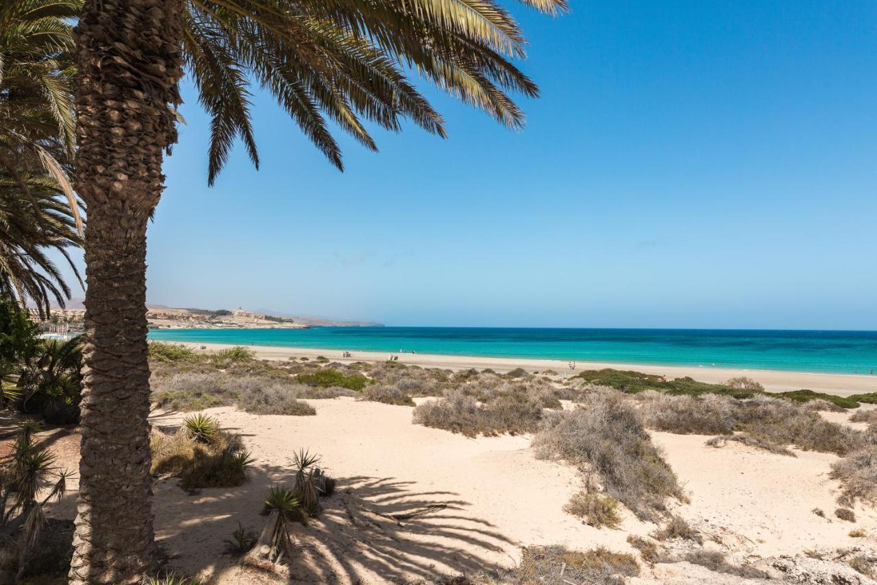Home2Book Hola Rolls Corralejo Center ภายนอก รูปภาพ