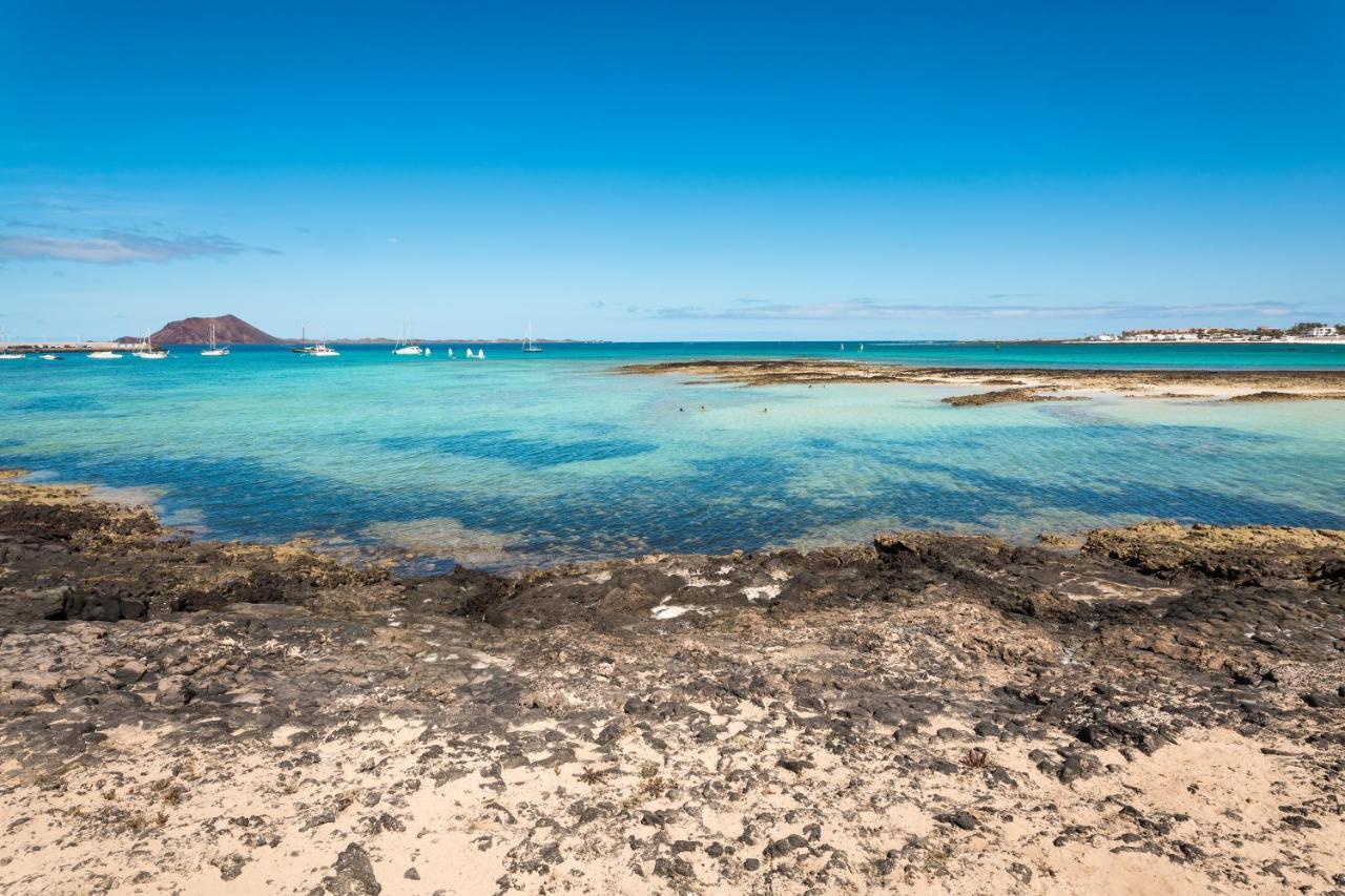Home2Book Hola Rolls Corralejo Center ภายนอก รูปภาพ
